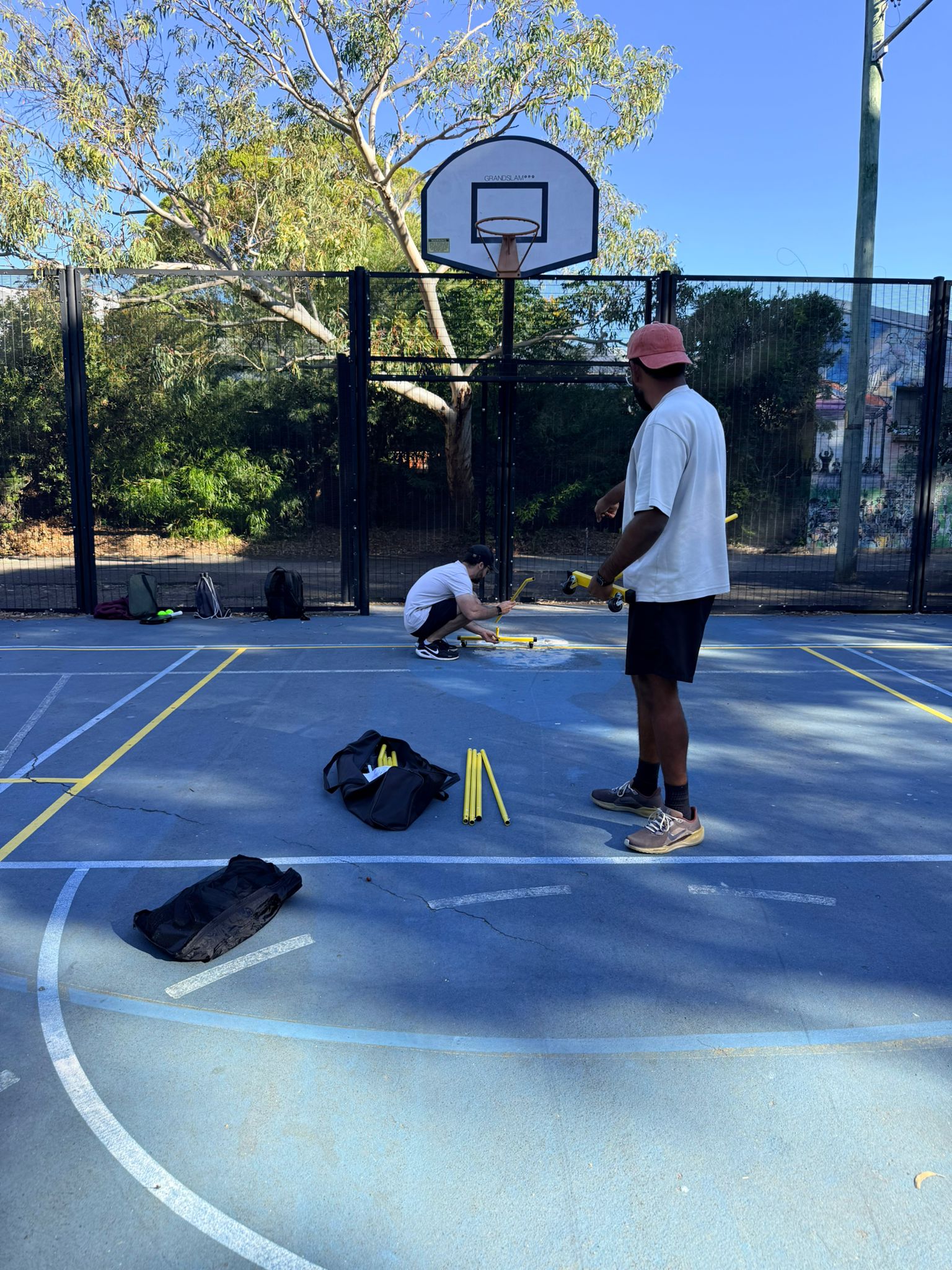 Setting up the net — pre-match